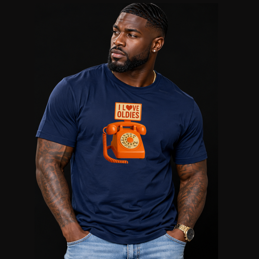 "I ❤️ Oldies” Retro Phone T-Shirt